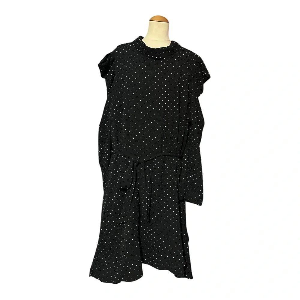 Lane Bryant Polka Dot Ruffle Shoulder Longsleeve NWT Black Size 28